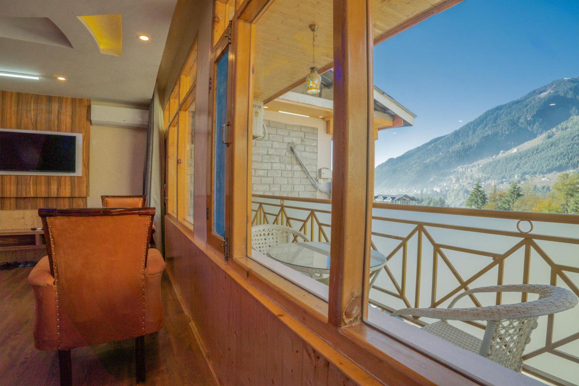 Hill River Resort By West Western Manāli Kültér fotó
