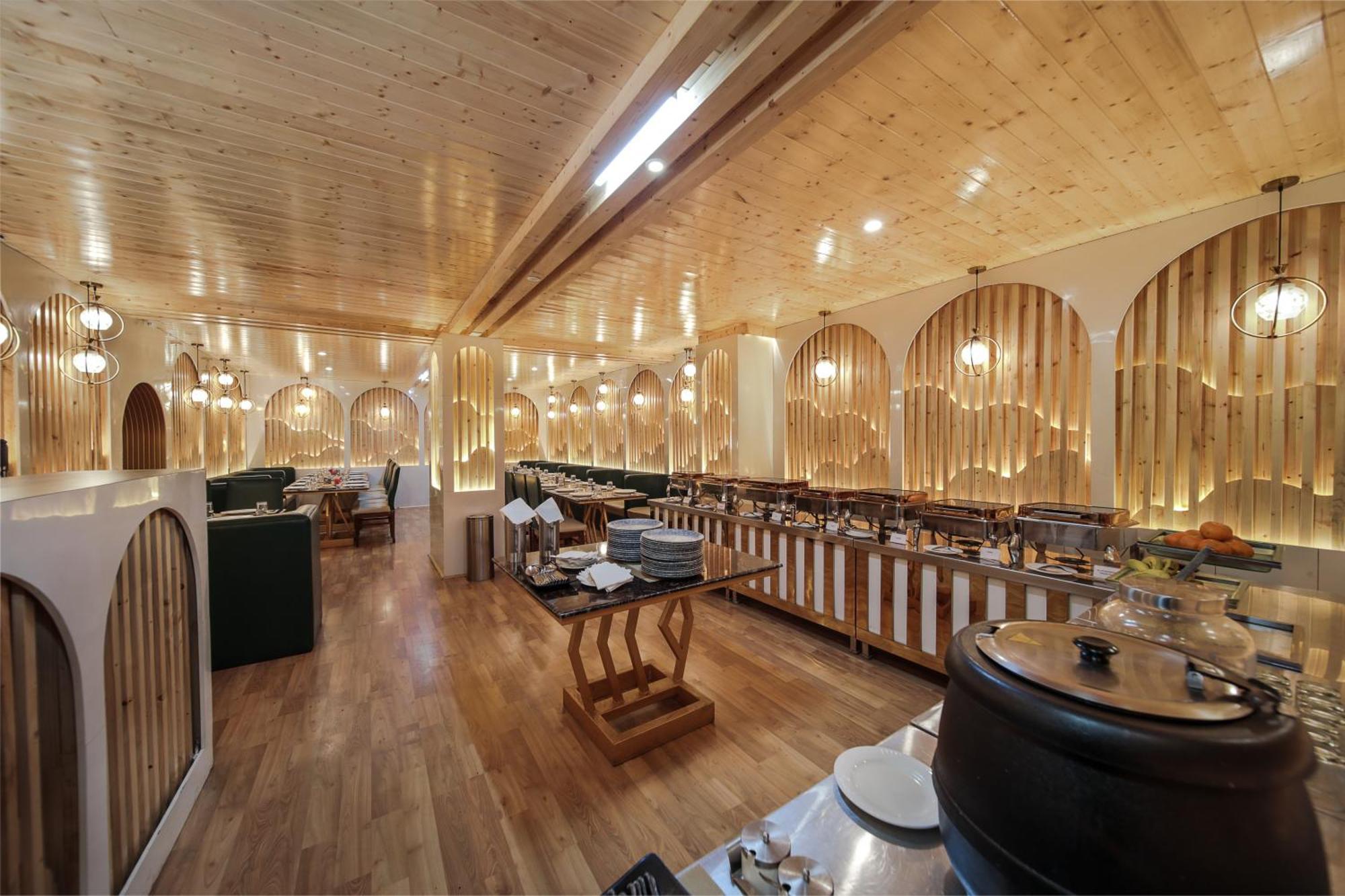 Hill River Resort By West Western Manāli Kültér fotó